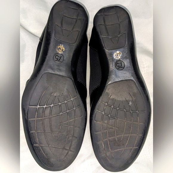 East 5th EF Evard Women's Slip on Shoes - Picture 9 of 10